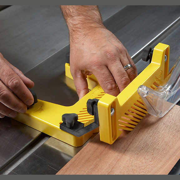 Master Woodworking Precision with the Magswitch Universal Featherboard PRO