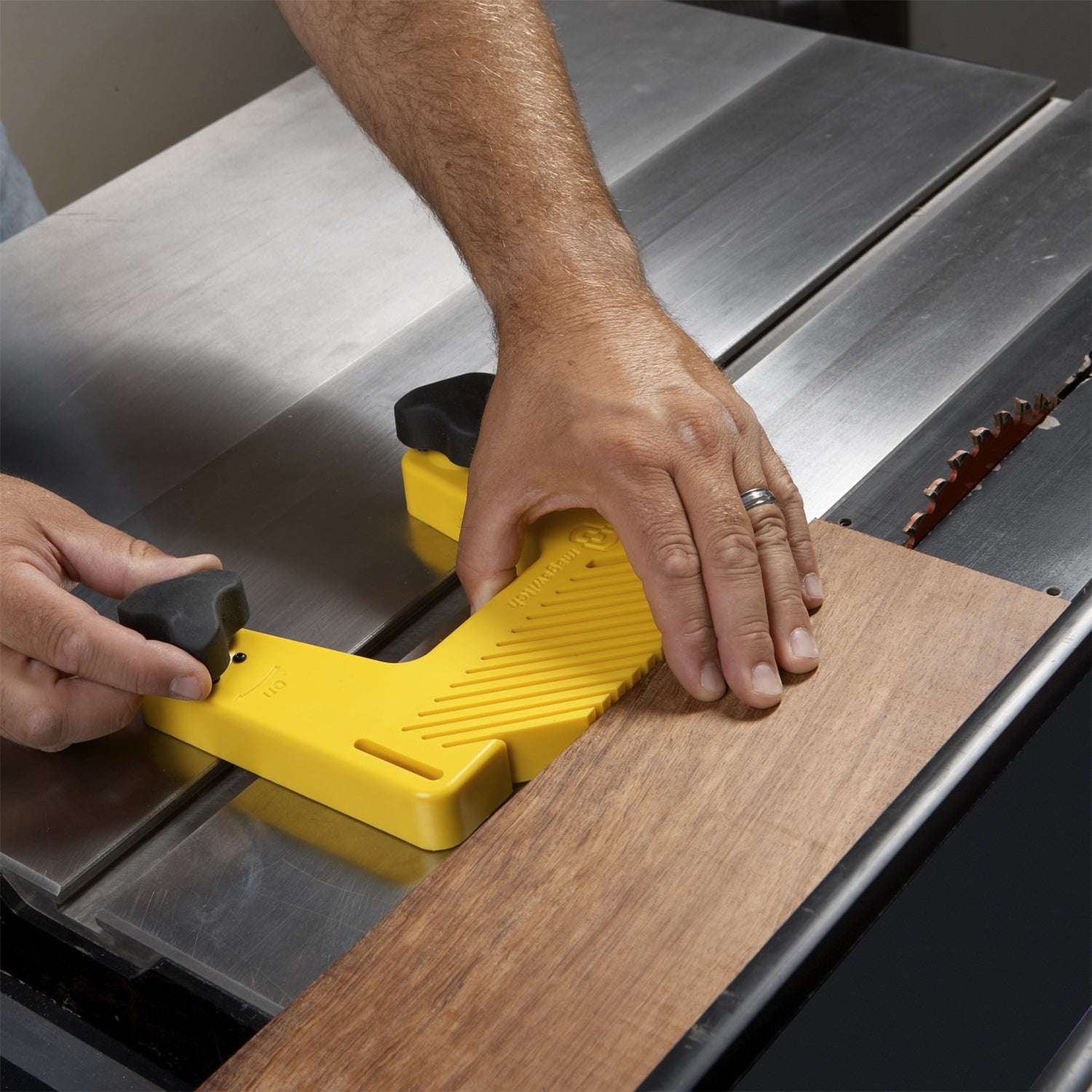 Magswitch Pro Table Featherboard - 8110328 - Magswitch