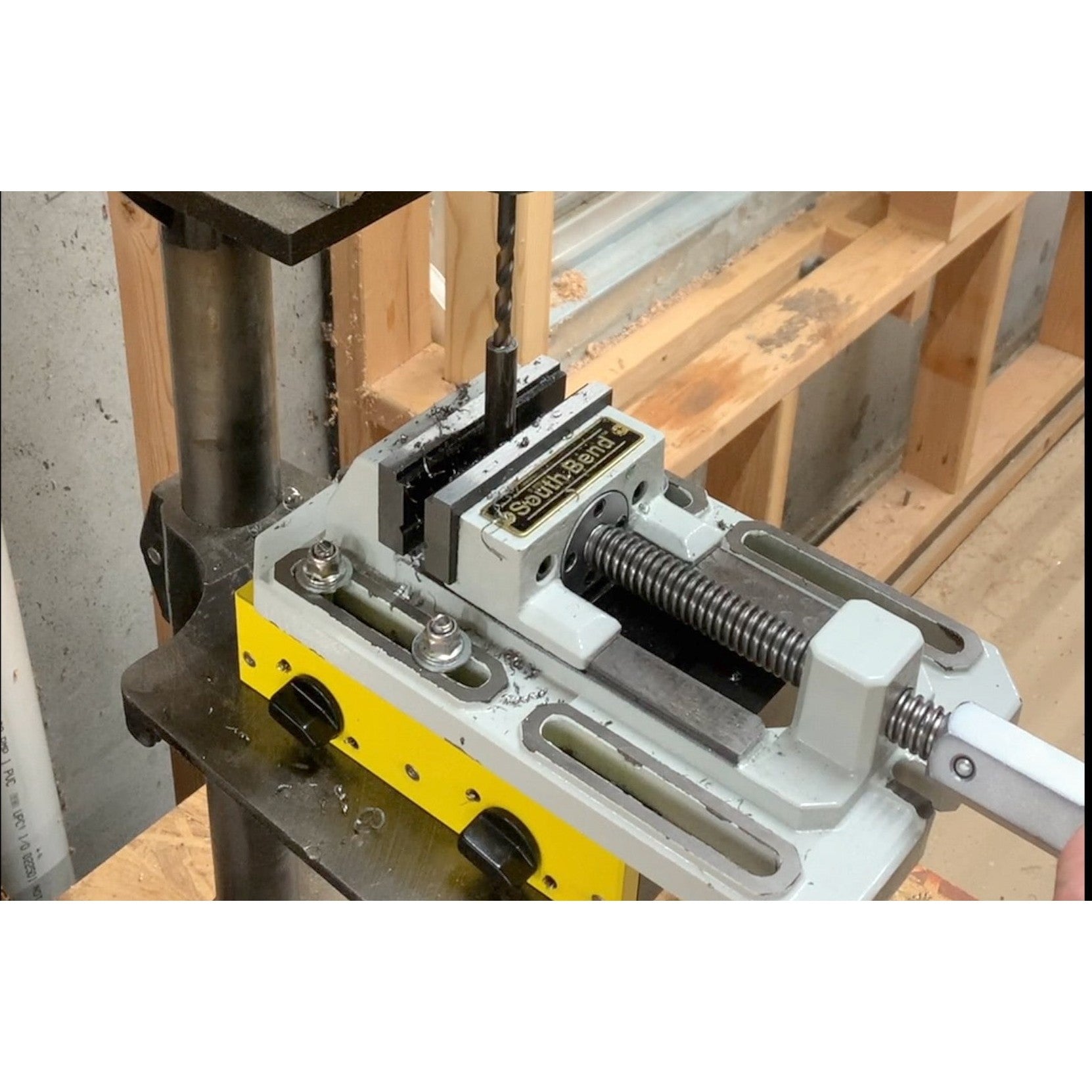 Drill Press Vise Mount - 81001385 - Mag-Tools by Magswitch