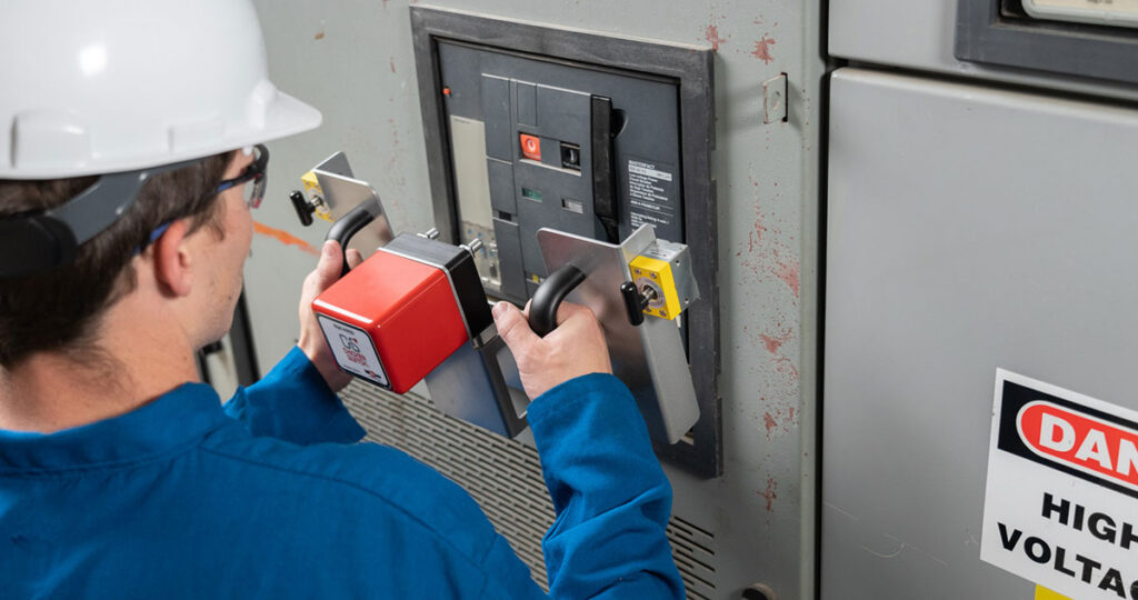 Custom Magnetic Base for the Chicken Switch Hitter | Magswitch + CBS ArcSafe