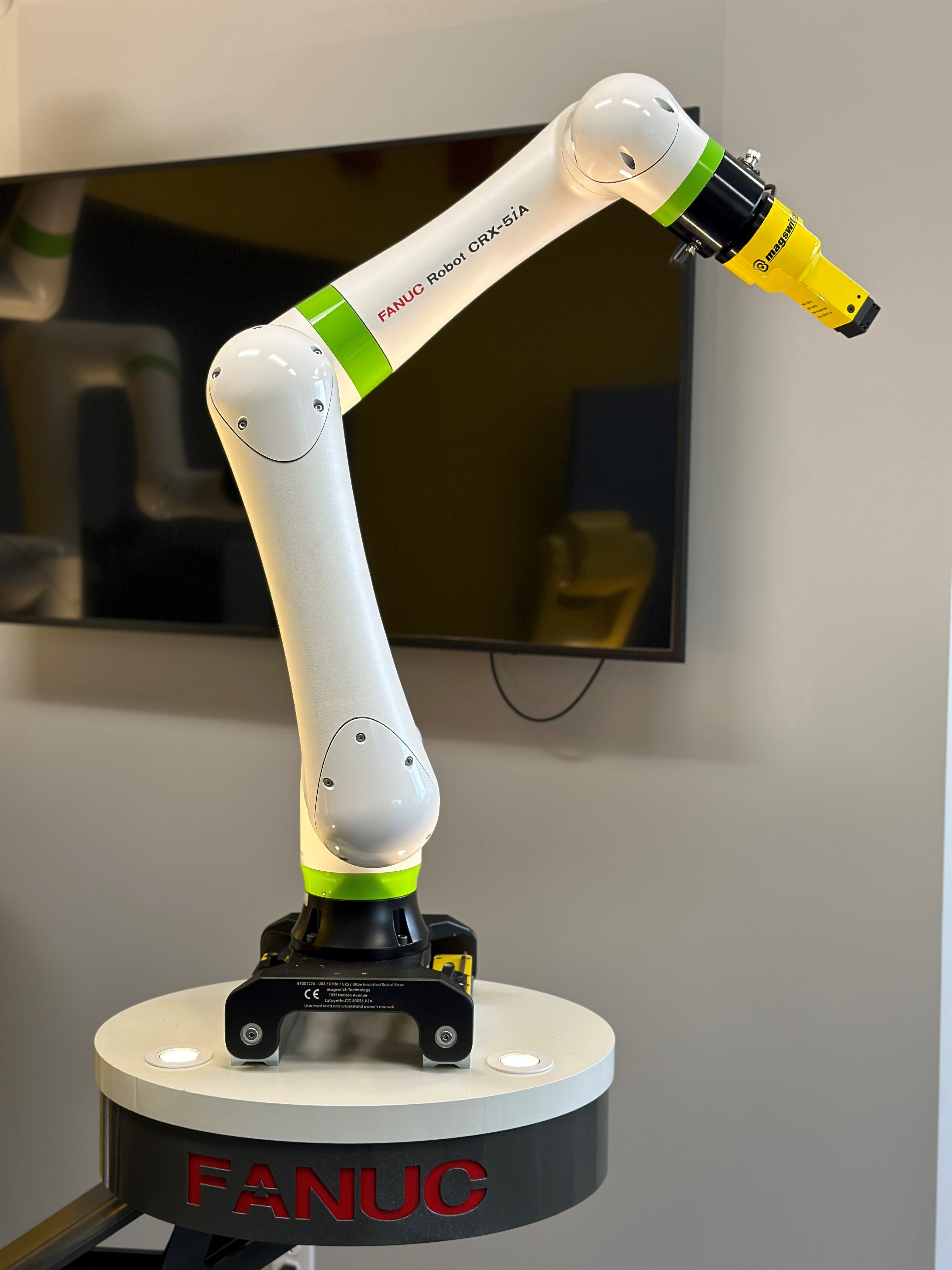 Cobots Robotics Co Cobot MagBase – Magnetic Automation Robot Base