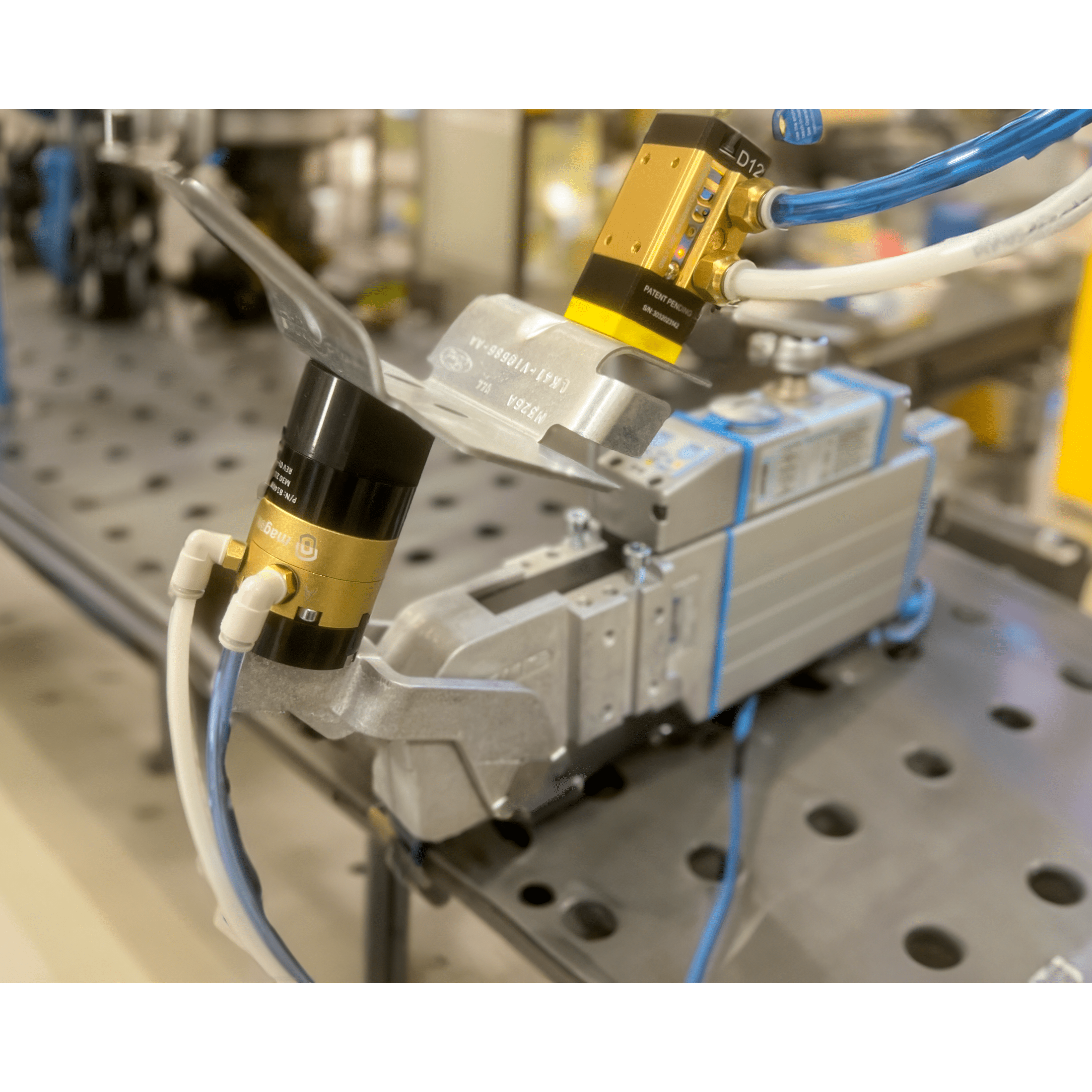 M30 2.0 Robotic End of Arm Tooling (EOAT) Magnetic Gripper Tool and End Effector - 81401590