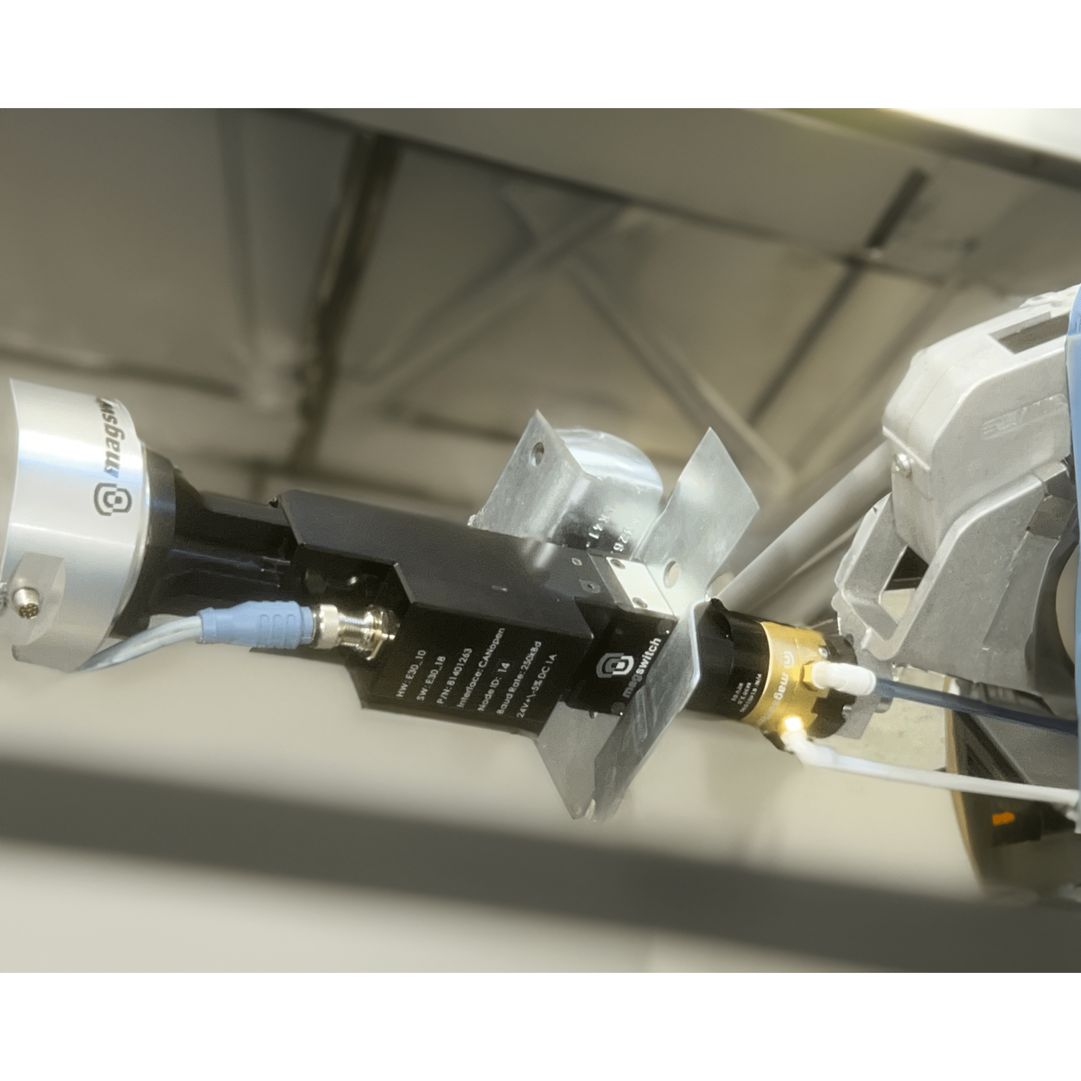 M30 2.0 Robotic End of Arm Tooling (EOAT) Magnetic Gripper Tool and End Effector - 81401590