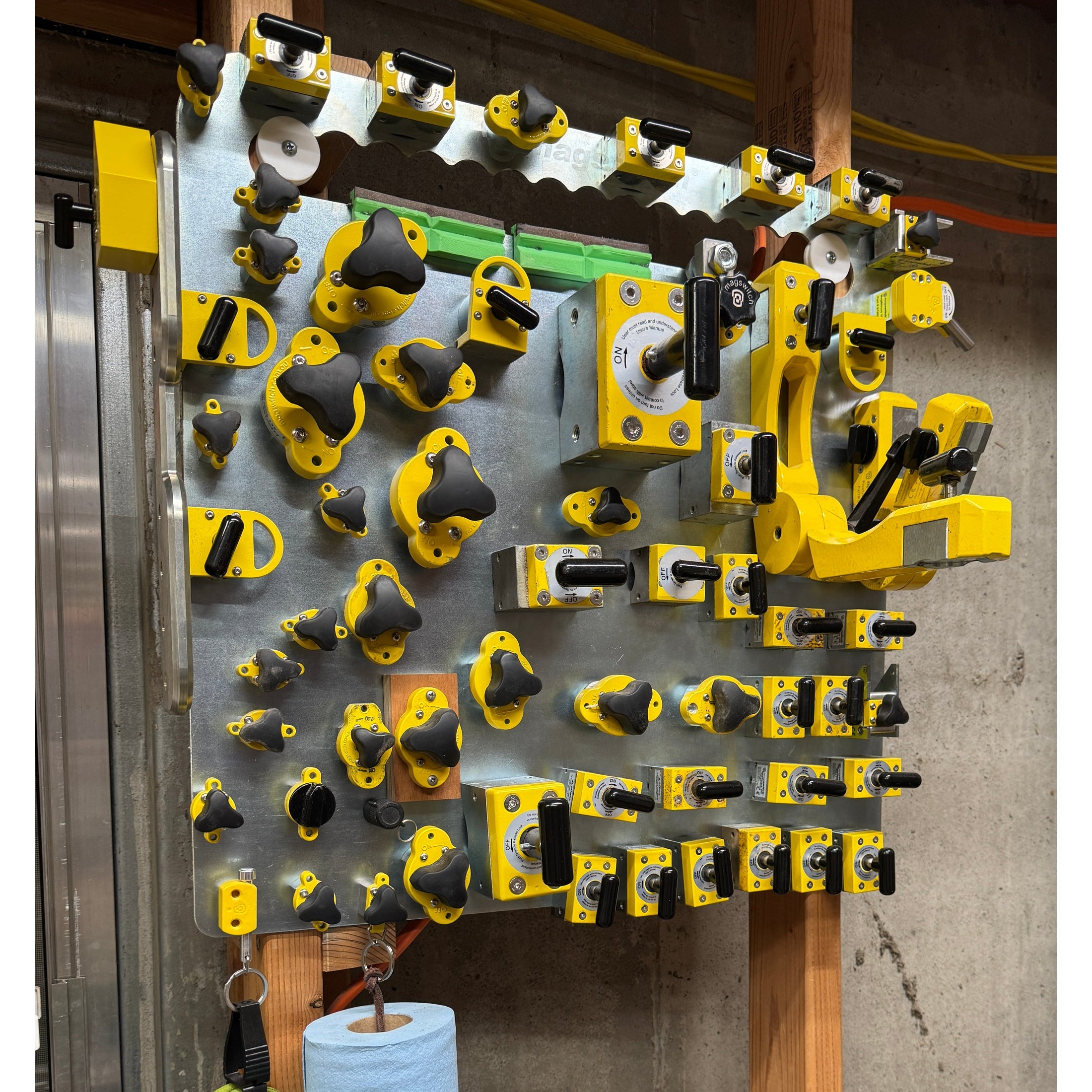 Magswitch Steel Magnetic Tool Wall - 88001220 - Mag-Tools by Magswitch