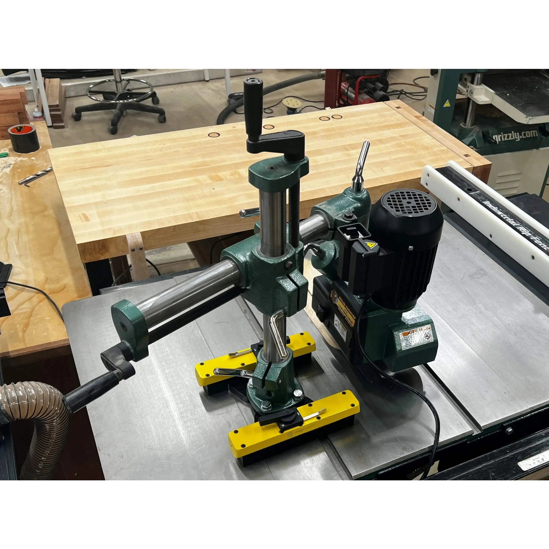 Power Feeder Mount - 81001386 - Mag-Tools by Magswitch