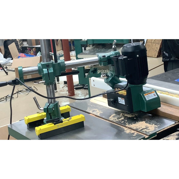 Power Feeder Mount - 81001386