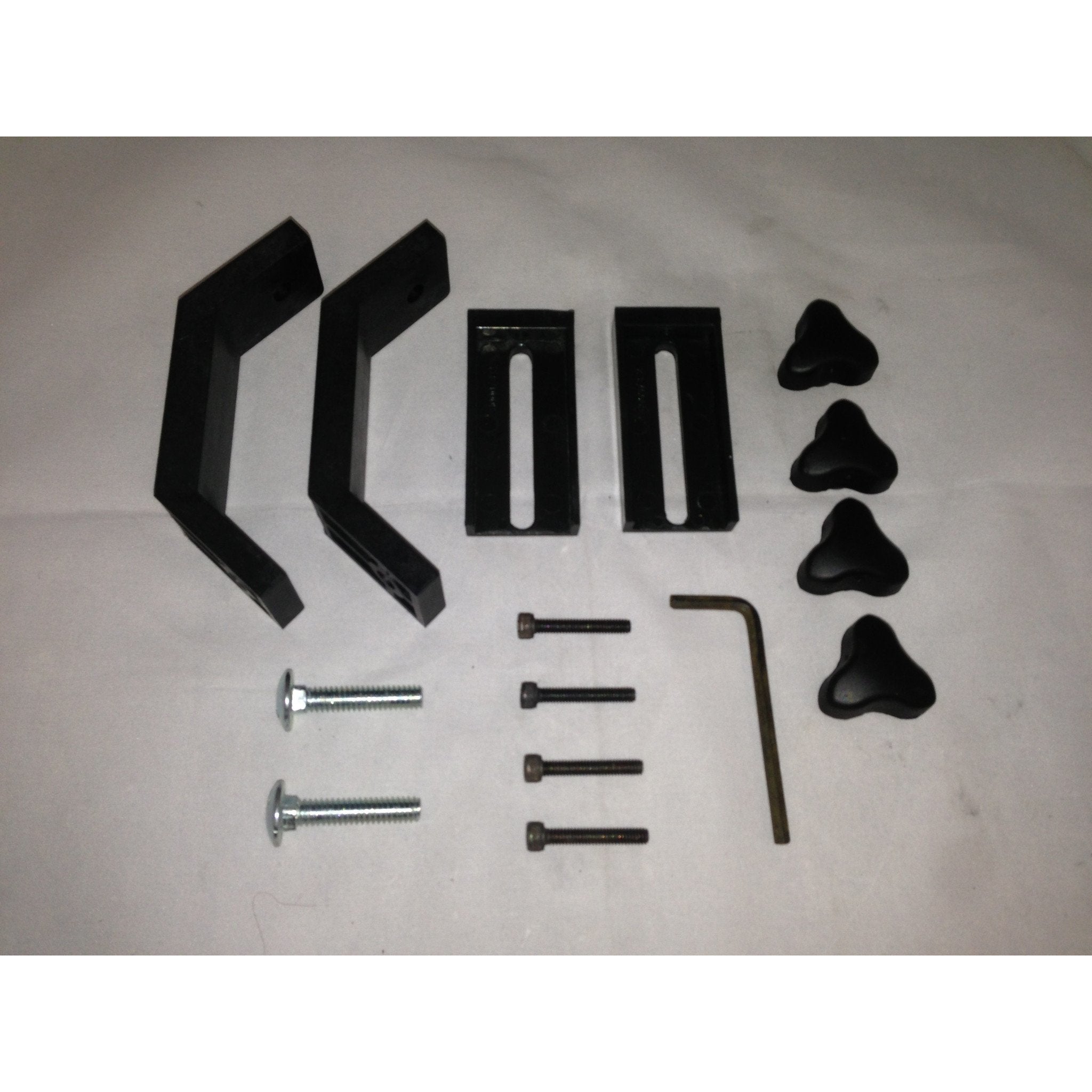 Kit Hardware Attachment Universal Base - 8800047 - Magswitch